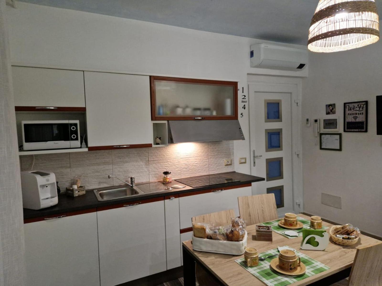 Casa Marx Bed & Breakfast Sedriano Екстериор снимка